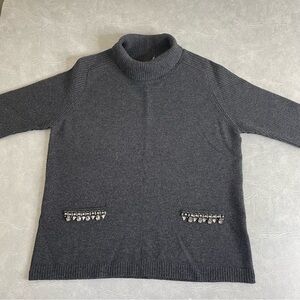 Elegant 60s Style Cashmere Gray Ribbed Turtleneck Sweater with Embellishments